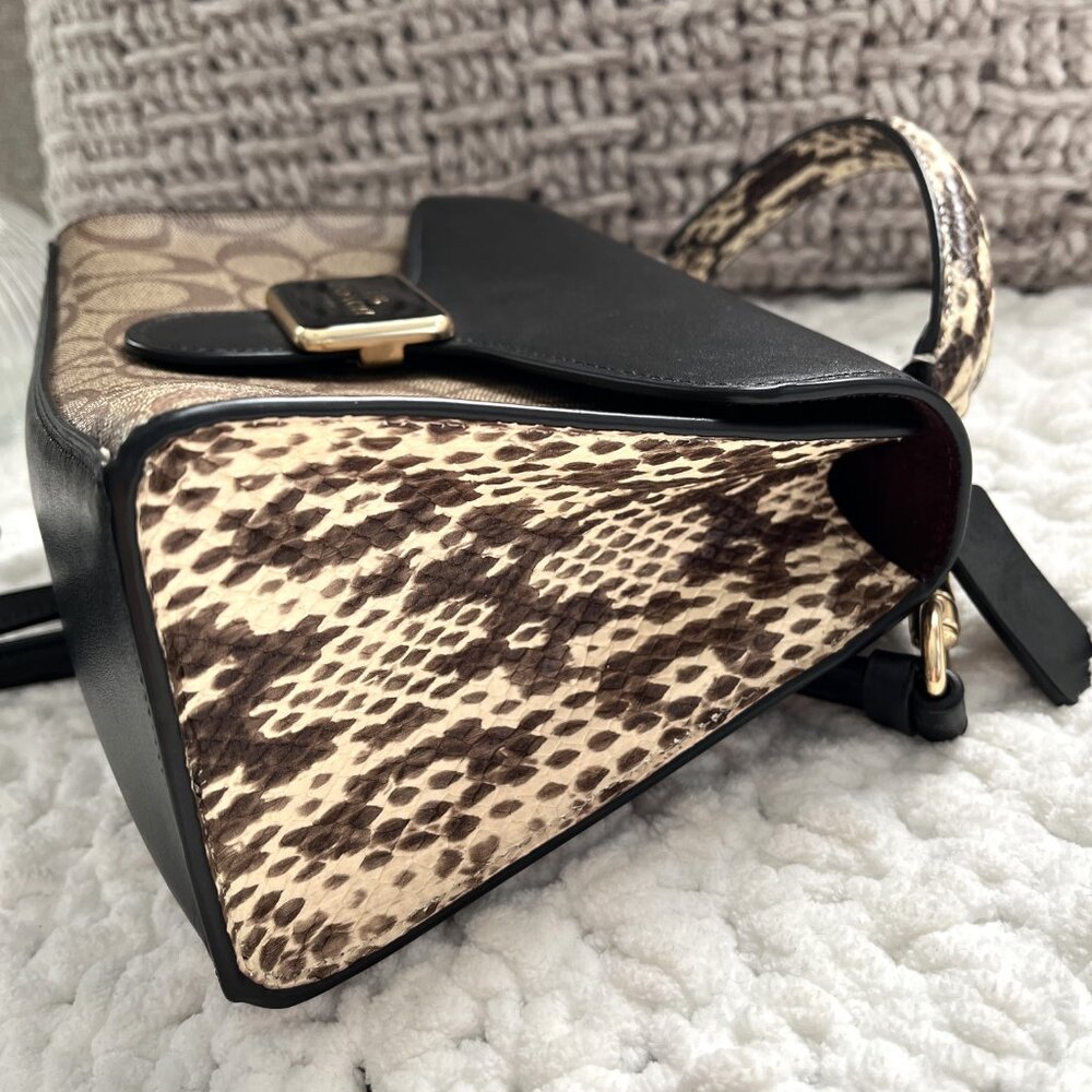 Coach Pepper Satchel in Signature Canvas (Black/Brown) No. C1325 - Picture 11 of 16